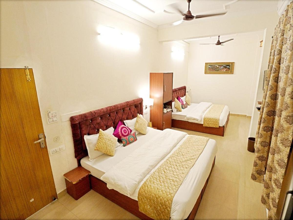 The Neeraj Palace Rishīkesh 外观 照片